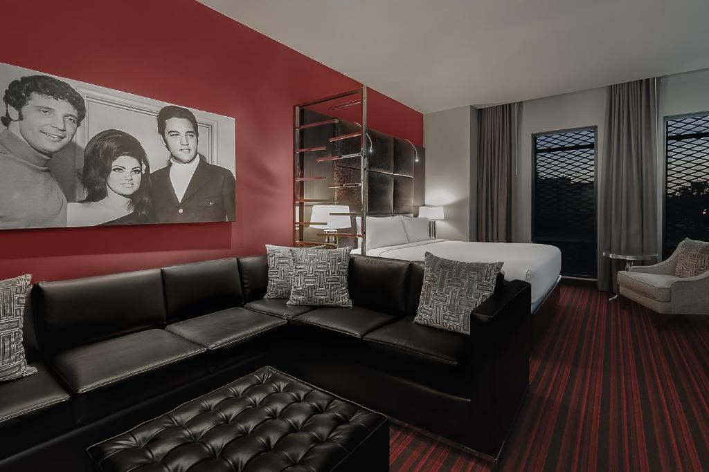 Golden Gate Casino Hotel - 