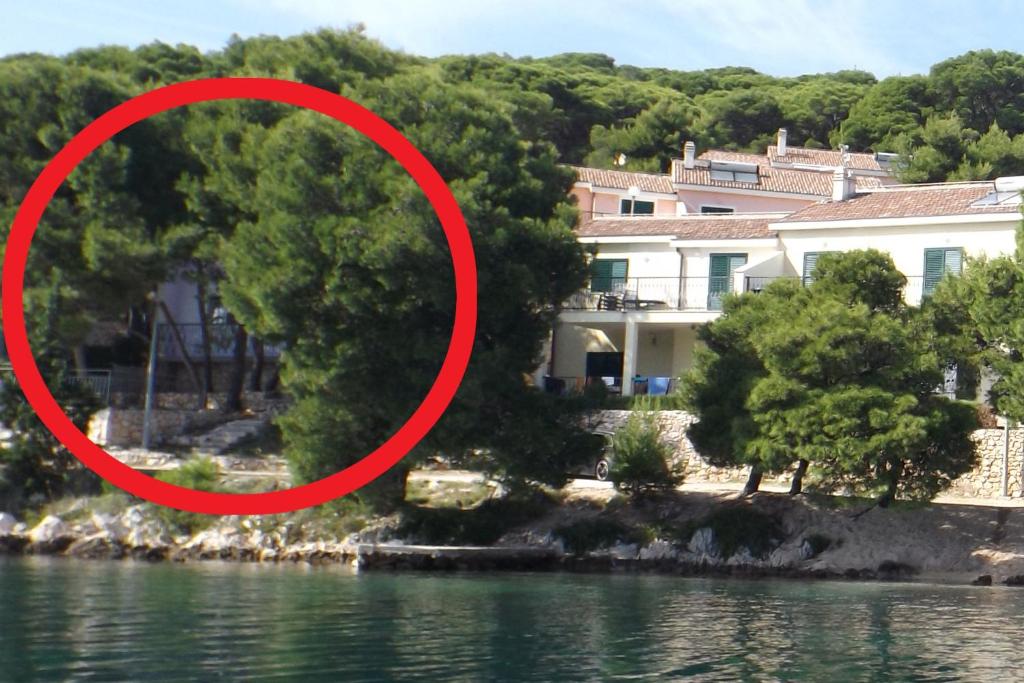 Apartments by the sea Rogoznica - 18158