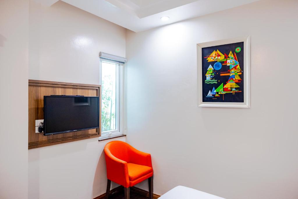 Sky Charm Hanoi Hotel and Spa - 9