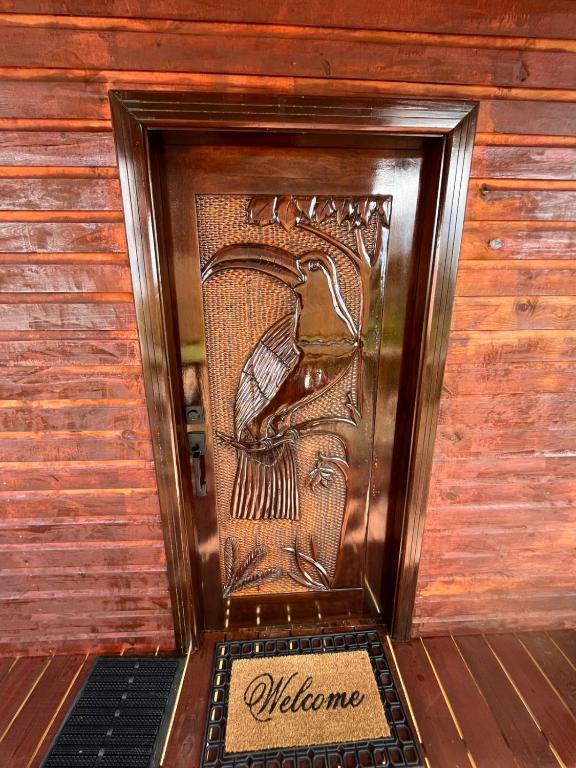 Modern Toucan Farmhouse - Belmopan Escape