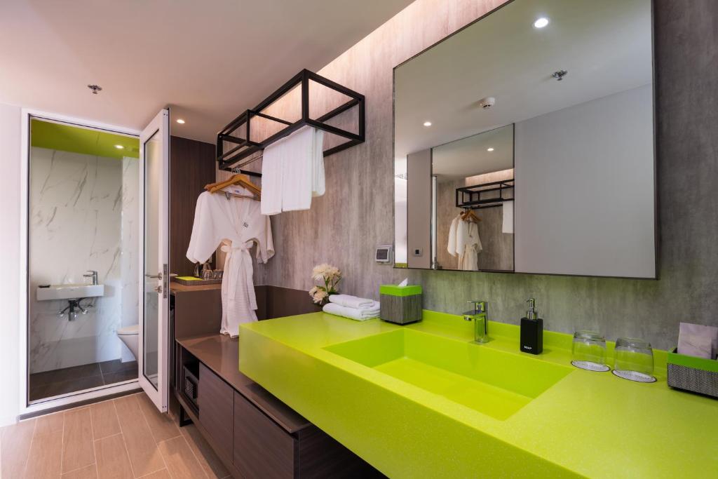 Maitria Hotel Rama 9 Bangkok - A Chatrium Collection 6