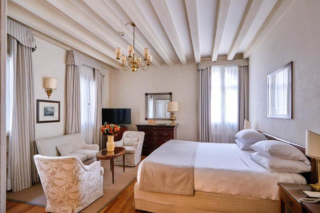 Hotel Villa Cipriani - デラックス ダブルルーム