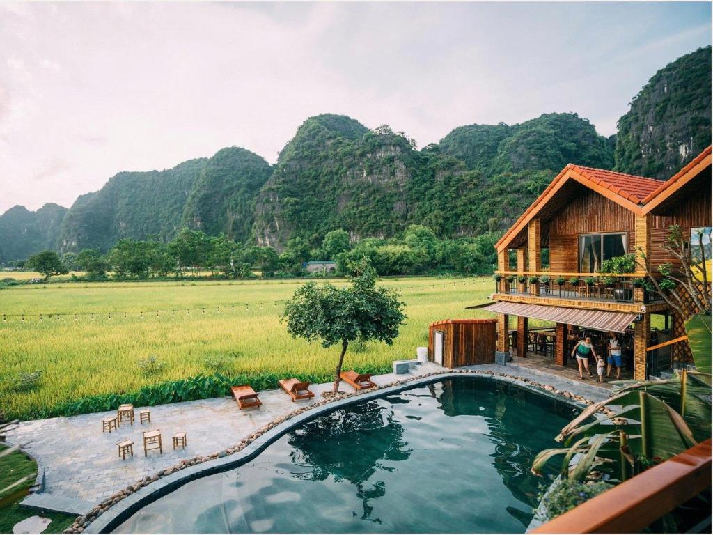 Tam Coc Windy Fields, Ninh Binh (updated prices 2026)