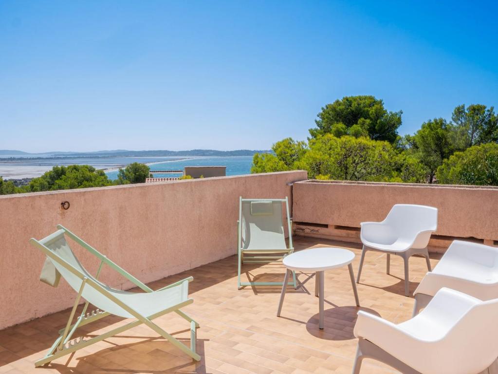 Duplex cosy avec rooftop vue mer, Almanarre