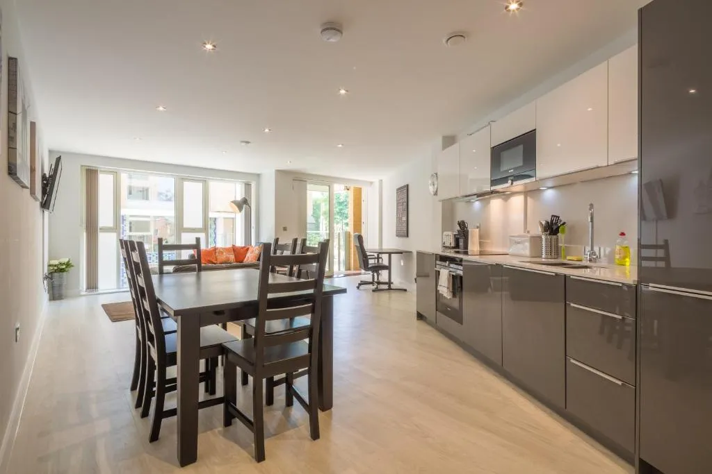 Kingfisher Apartments Cambridge City, Cambridge, Marea Britanie