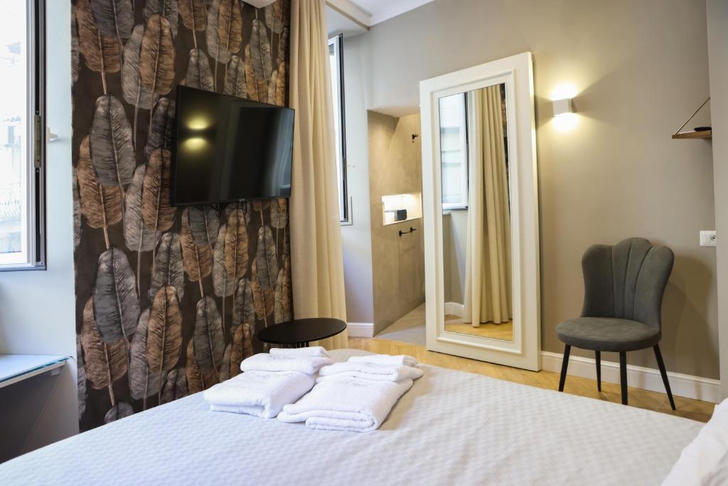 Salvator Rooms