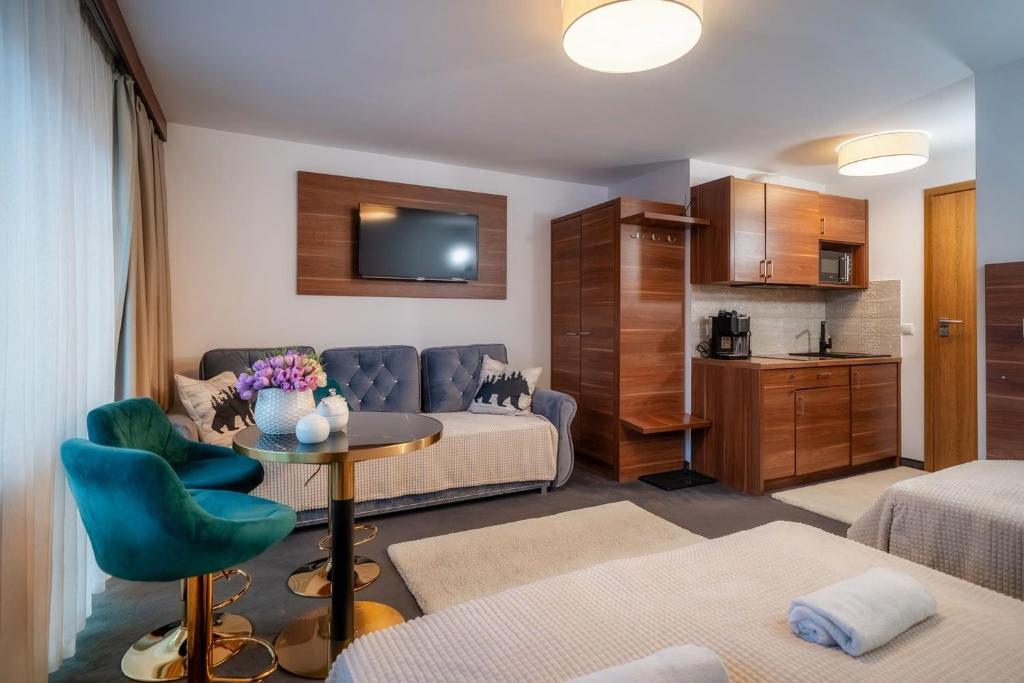 GORSKI RESORT Lux Apartments Jacuzzi & Sauna - 3