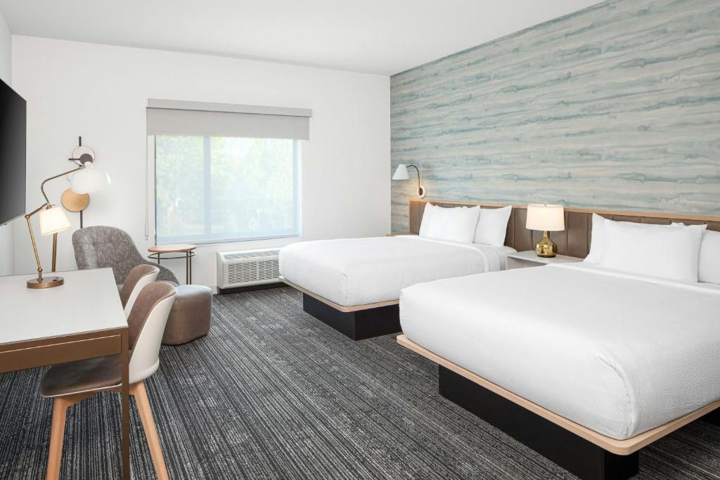 TownePlace Suites Pigeon Forge - Quarto Standard Com Duas Camas Queen - Acessível A Pessoas Com Deficiência Auditiva