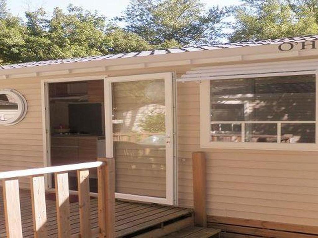 Mobil-home 2 pers. avec terrasse à Axat - API-1-52-1188