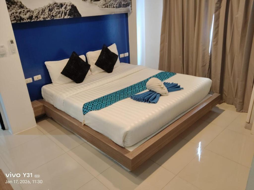 Hotel The Journey Patong New - Habitación Doble Económica