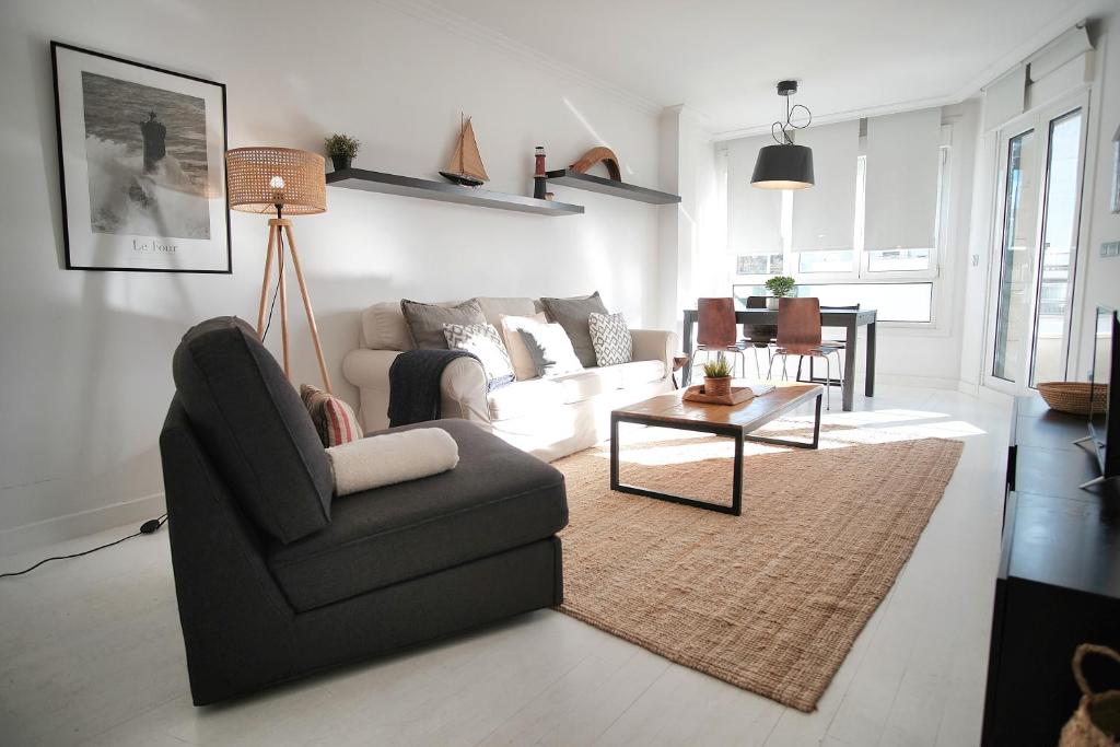 White Cozy Flat in Donostia - 17