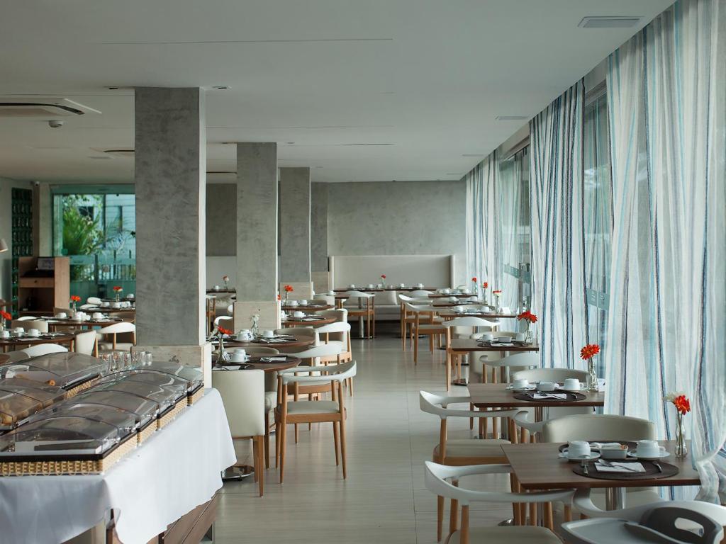  Crocobeach Hotel