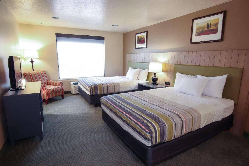 Country Inn & Suites by Radisson, West Valley City, UT photo