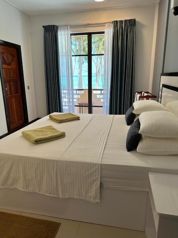 Riveli Retreat Mathiveri - 8