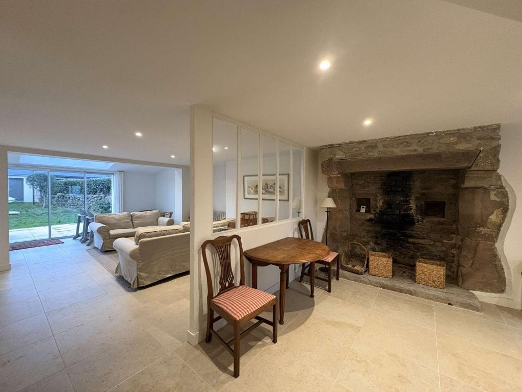 Ref 083 Maison pour 8 personnes à louer pour les vacances