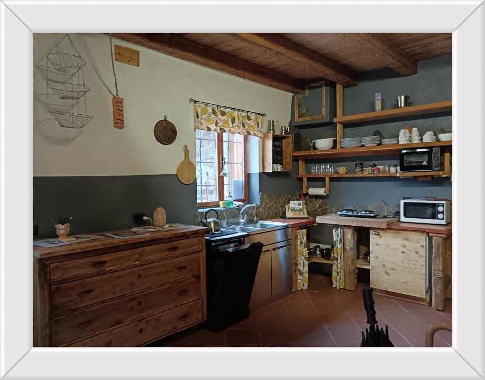 B&B Baita Bertolini - Quadruple Room With Mountain View