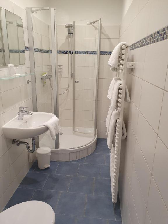 Hotel Flora - Double Room