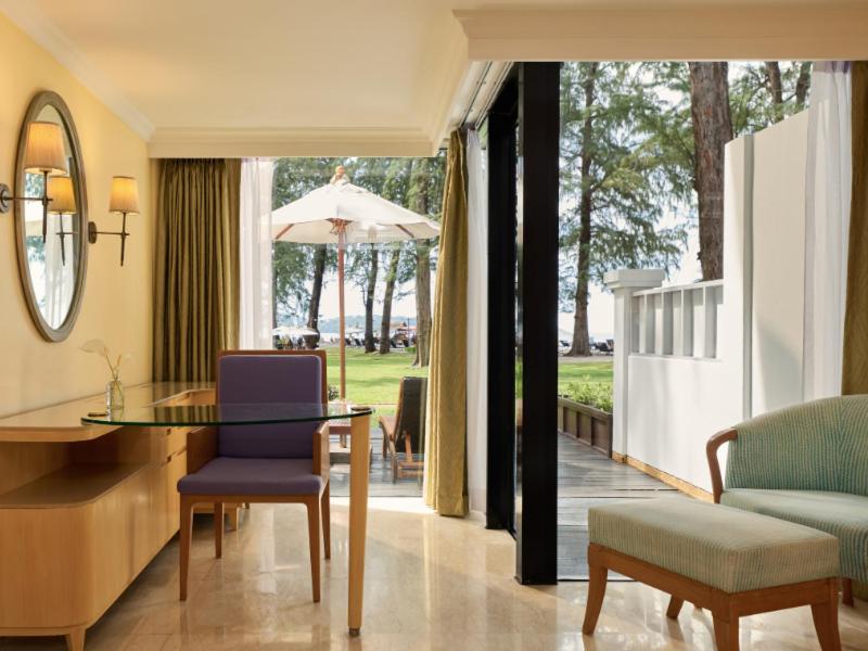 Dusit Thani Laguna Phuket - 12