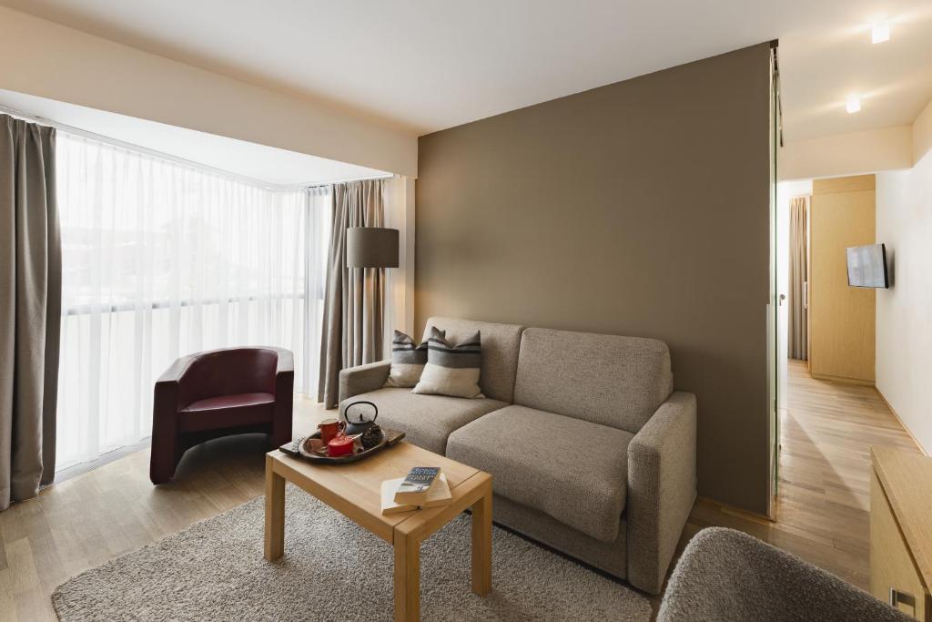 Skihotel Galzig B&B - 16