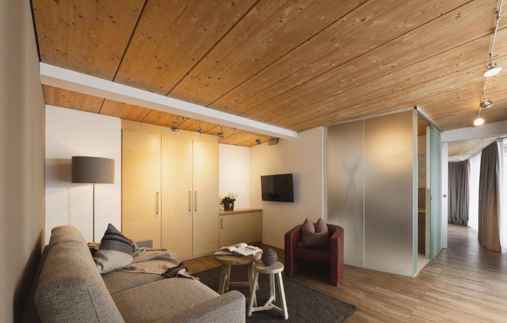 Skihotel Galzig B&B - 14