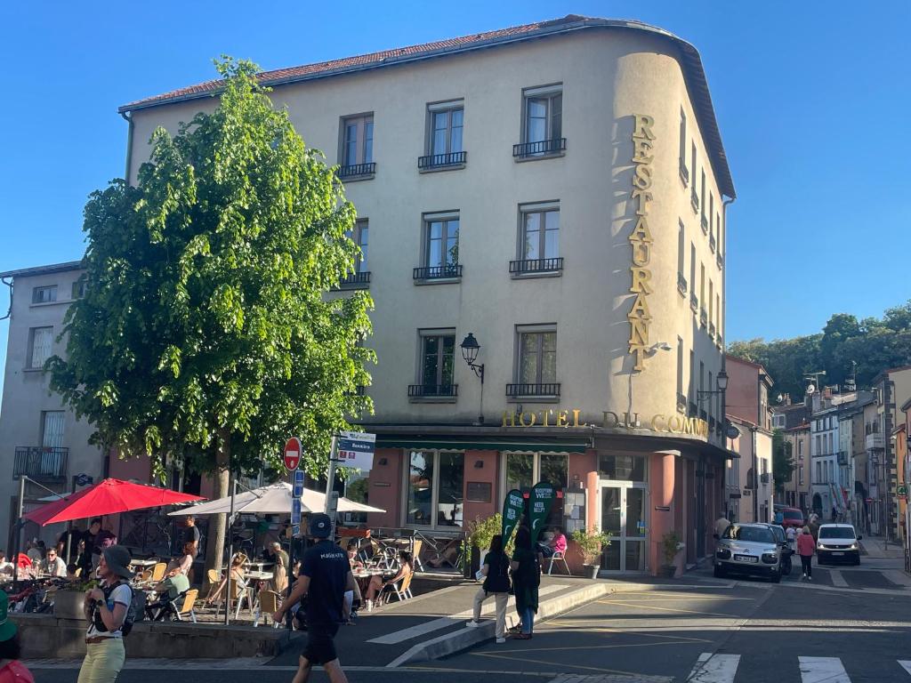 Logis Hôtel du Commerce - Housity