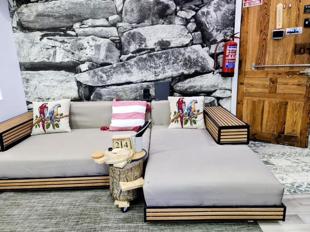 VERSACE 6PACK -SMART HOME-air conditioner - HISTORIC CENTER-GRAN VIA-SOL-MALASANA