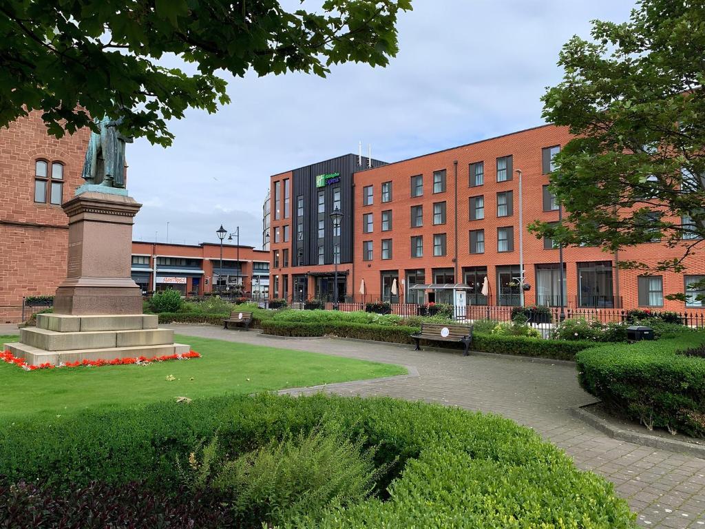 Holiday Inn Express - Barrow-in-Furness & South Lakes, an IHG Hotel - Housity
