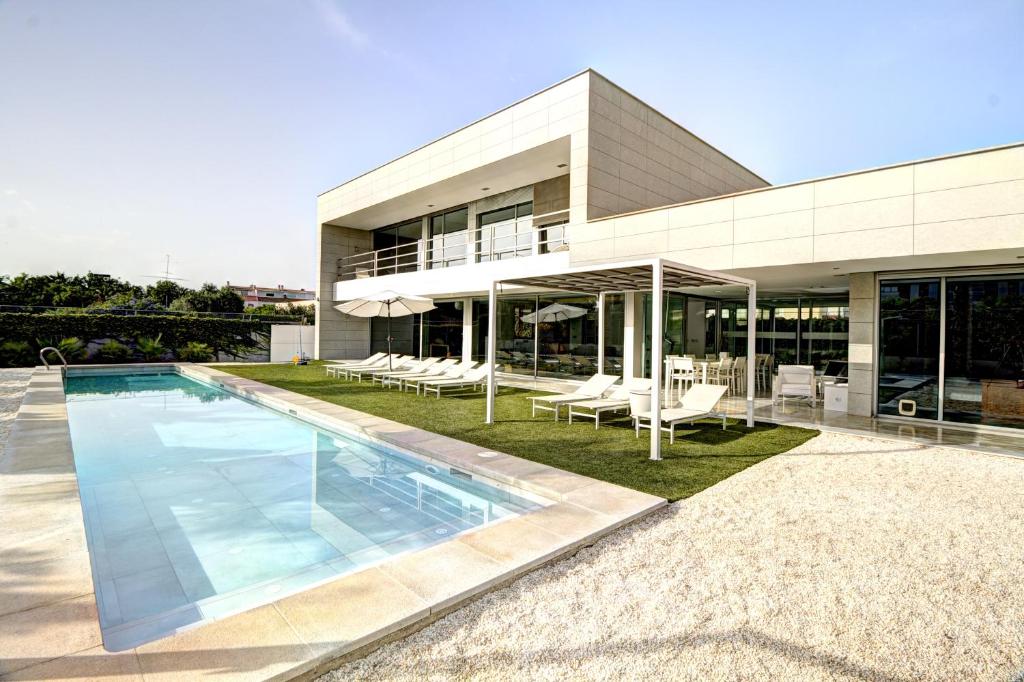 Booking.com: Beach & Golf Luxury Villa Alicante , Alicante ...