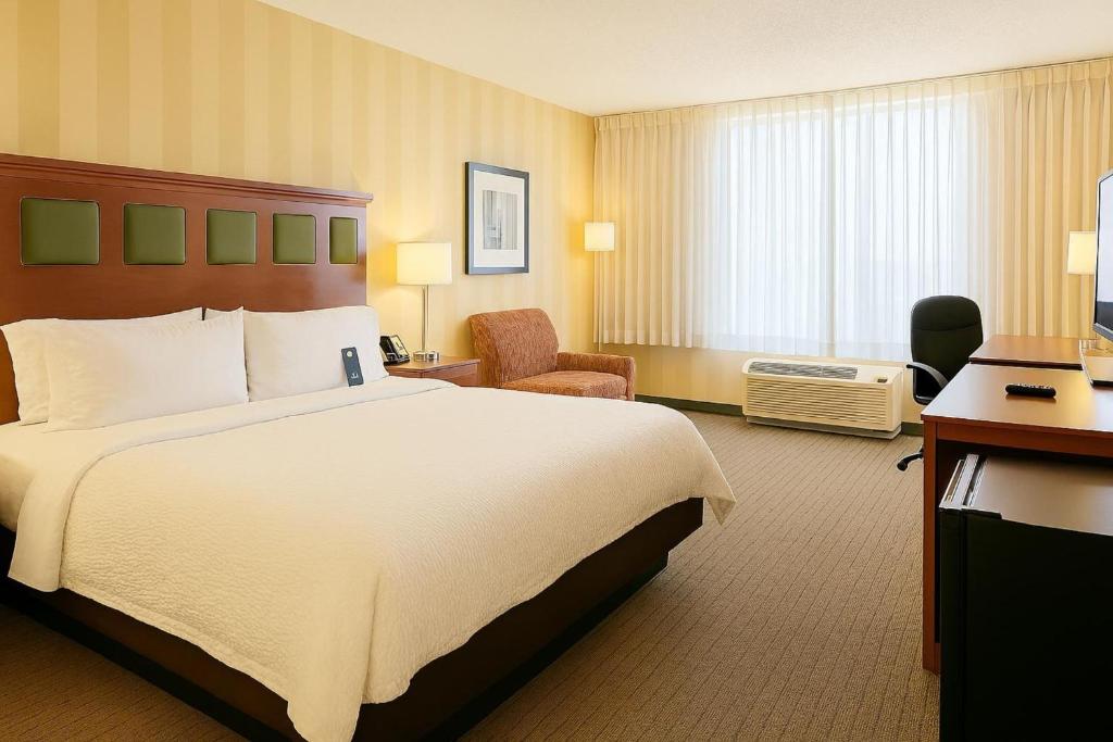 Holiday Inn Sacramento Downtown-Arena, an IHG Hotel - 