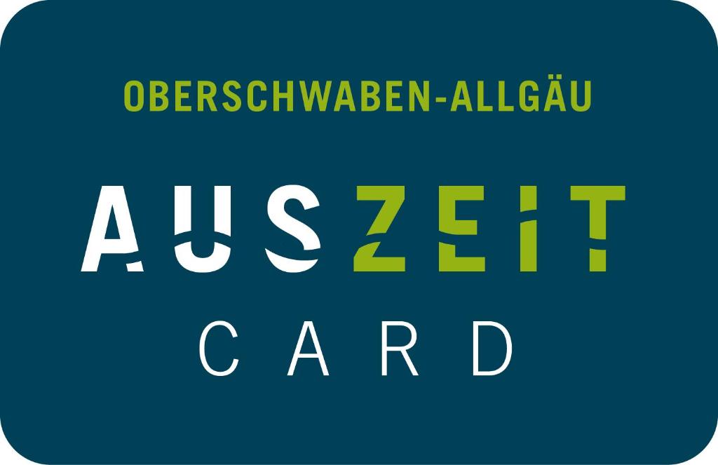 a blue sign with the words alvis left card at Holstein-Höfle, Rindalphorn in Argenbühl