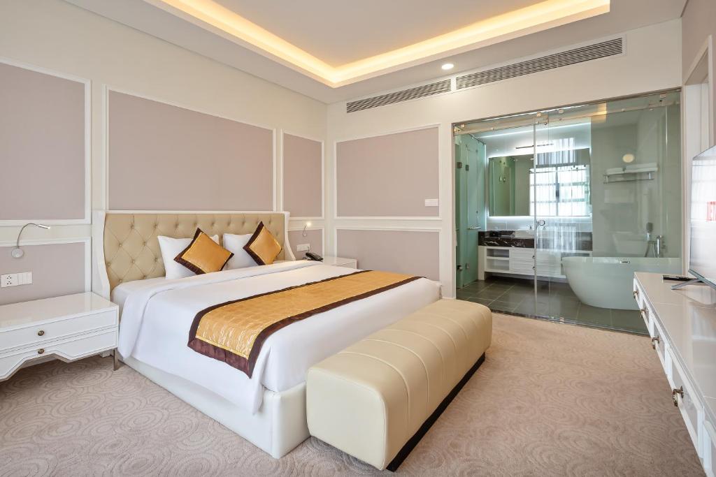Suite Nhìn Ra Thành Phố