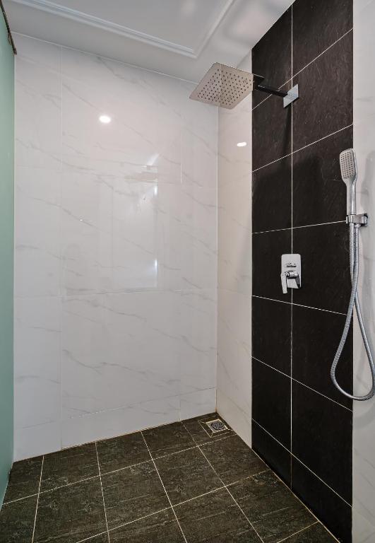 Suite Nhìn Ra Thành Phố