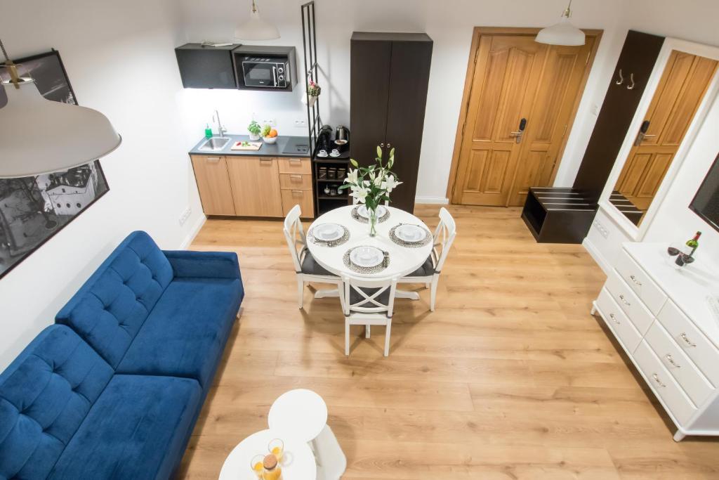 Beautiful Cracow Apartments by Cozyplace - 9