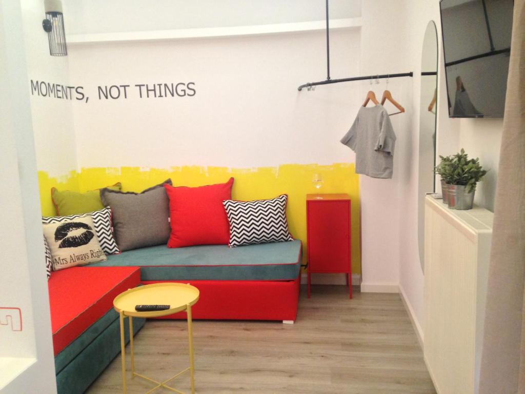 The Orange Apartments - 10