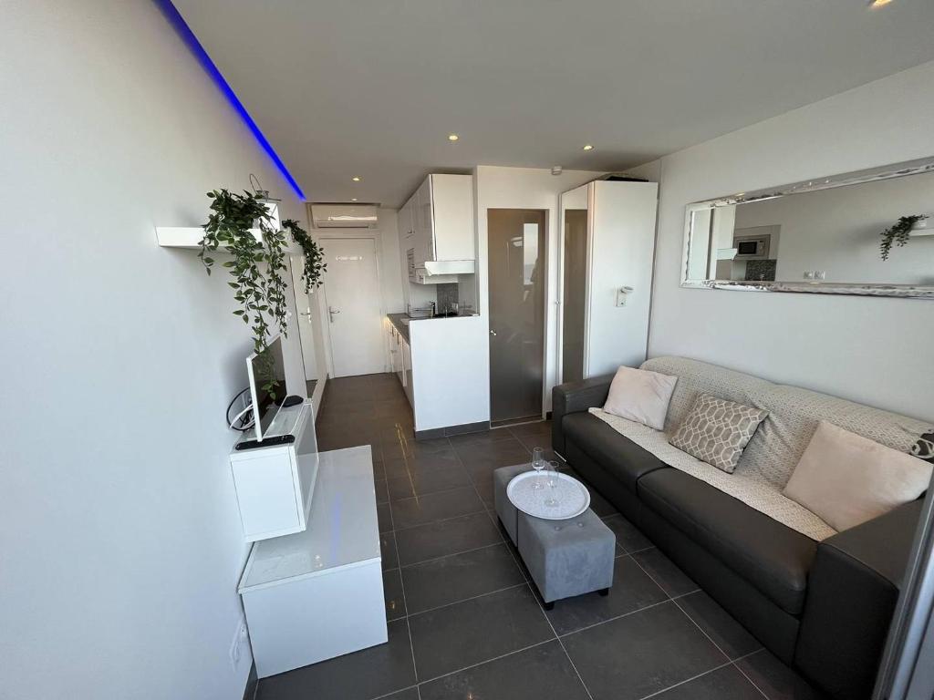 Studio 2 couchages Cap d'Agde Naturisme CN060-AB422