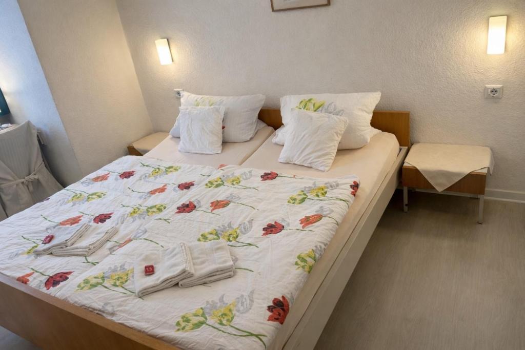 Hotel Haus Schwan Köln - 双人间 - 带共用浴室