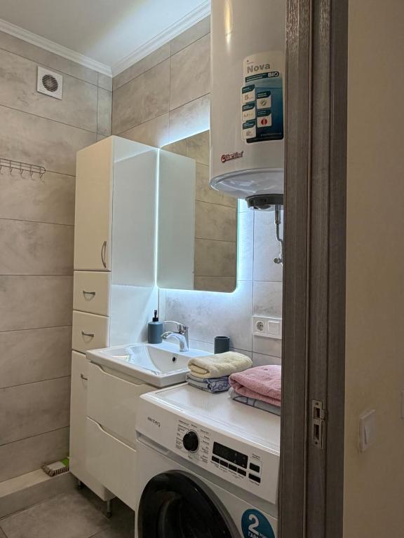 Сучасна студія в ЖК Маршал Сіті фото 3