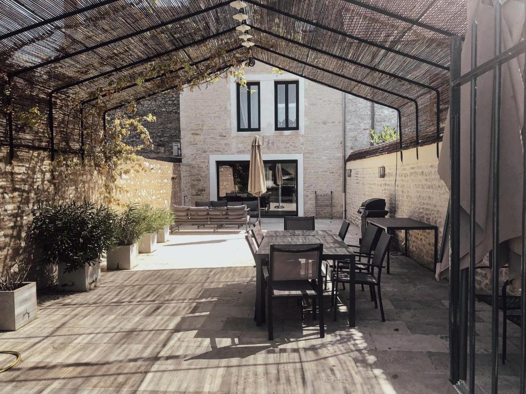 Maison de Pauline, Chablis Vineyard
