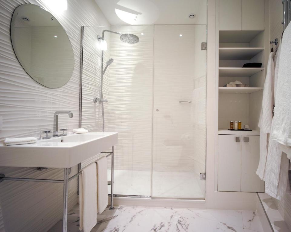 Relais12bis Bed & Breakfast By Eiffel Tower - 17