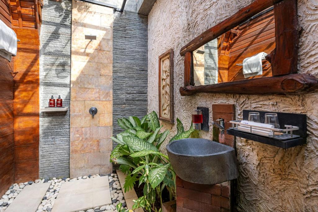 Cove Jiwana Villa - 6