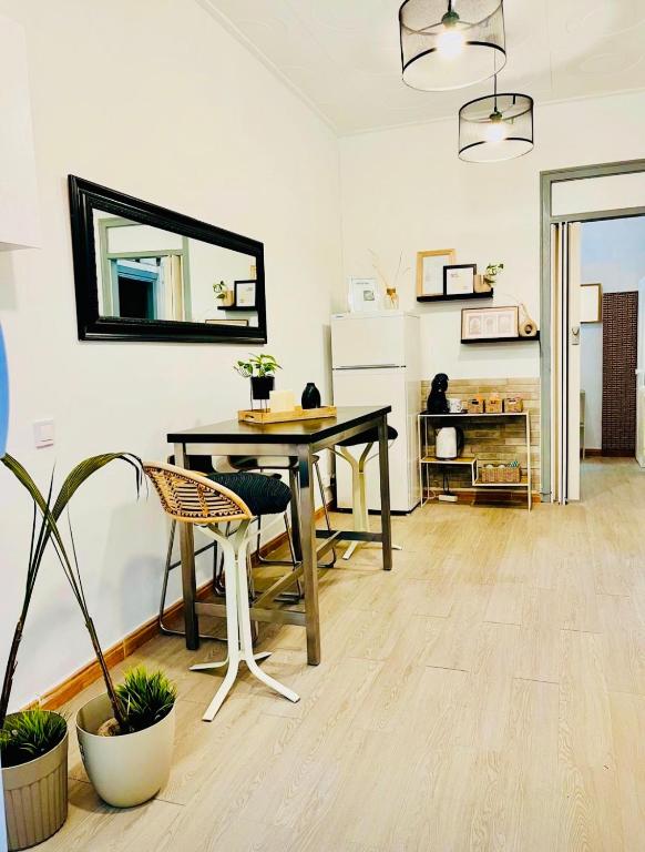 Basic interior Apartment Sagrada Familia Excellent for exploring Barcelona Very good location
