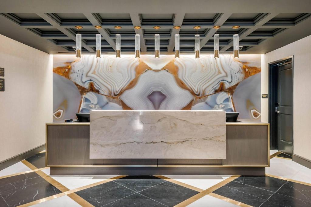 Cambria Hotel Houston Downtown Convention Center photo