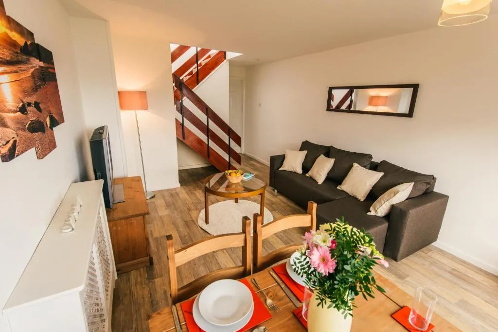 Surf View House, Cubert, United Kingdom