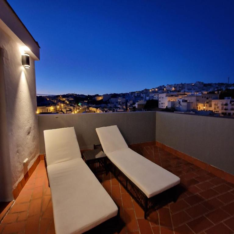 Boutique Suites - 13