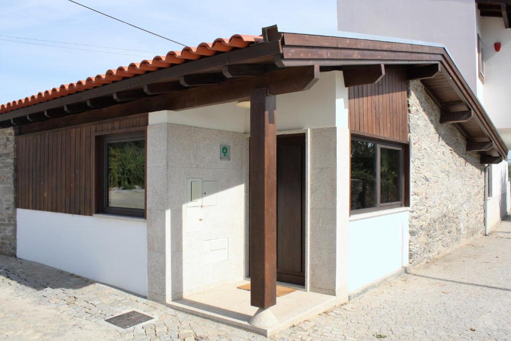 Casa do Ferrador - Three-Bedroom House