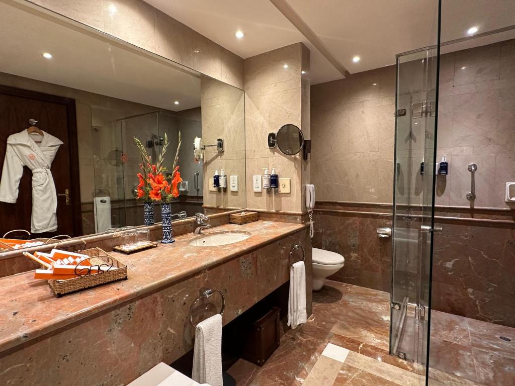 Islamabad Serena Hotel - Junior Suite