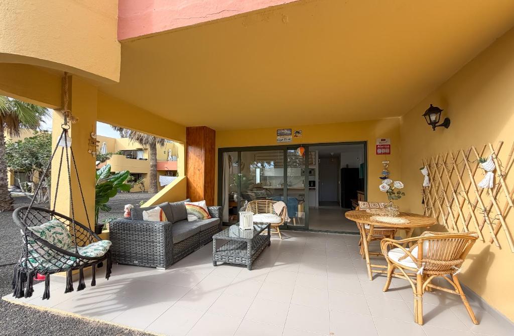 Rony by Best Holidays Fuerteventura