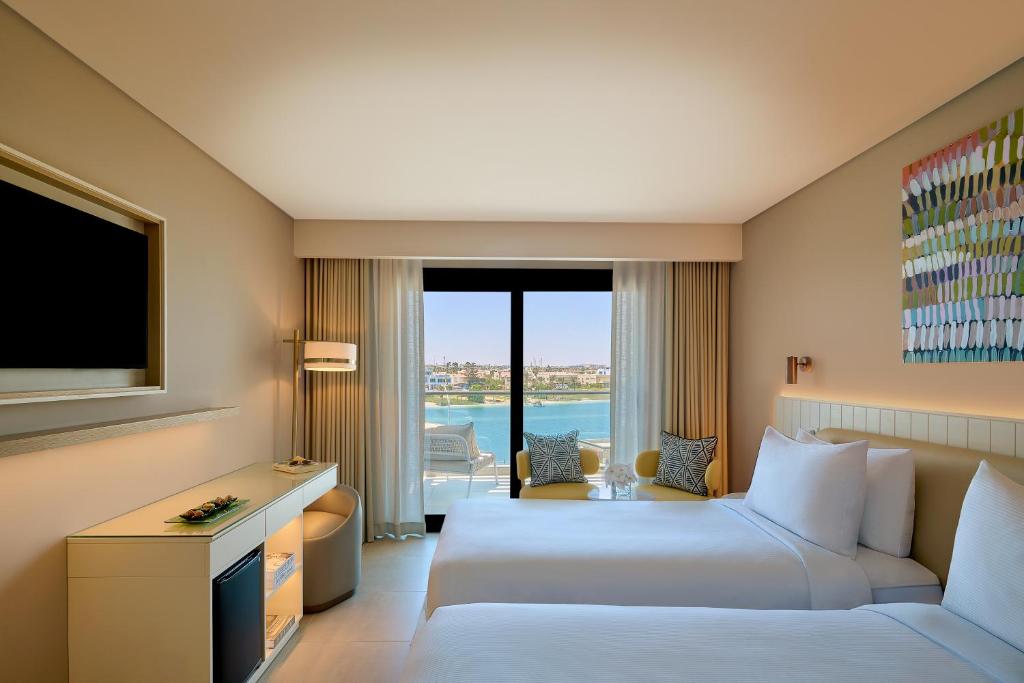 Palma Bay Rotana Resort - 13