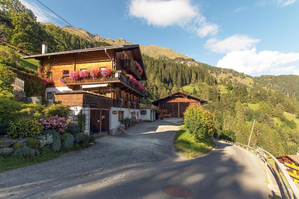 Fotografie z fotogalerie ubytování Grenerhof v destinaci Hopfgarten in Defereggen