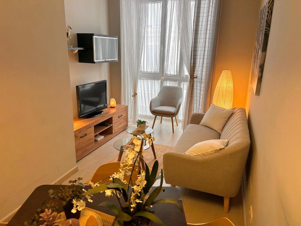 Los Boliches, modernos aptos 1 y 2 Dormitorios fantástica ubicación 4